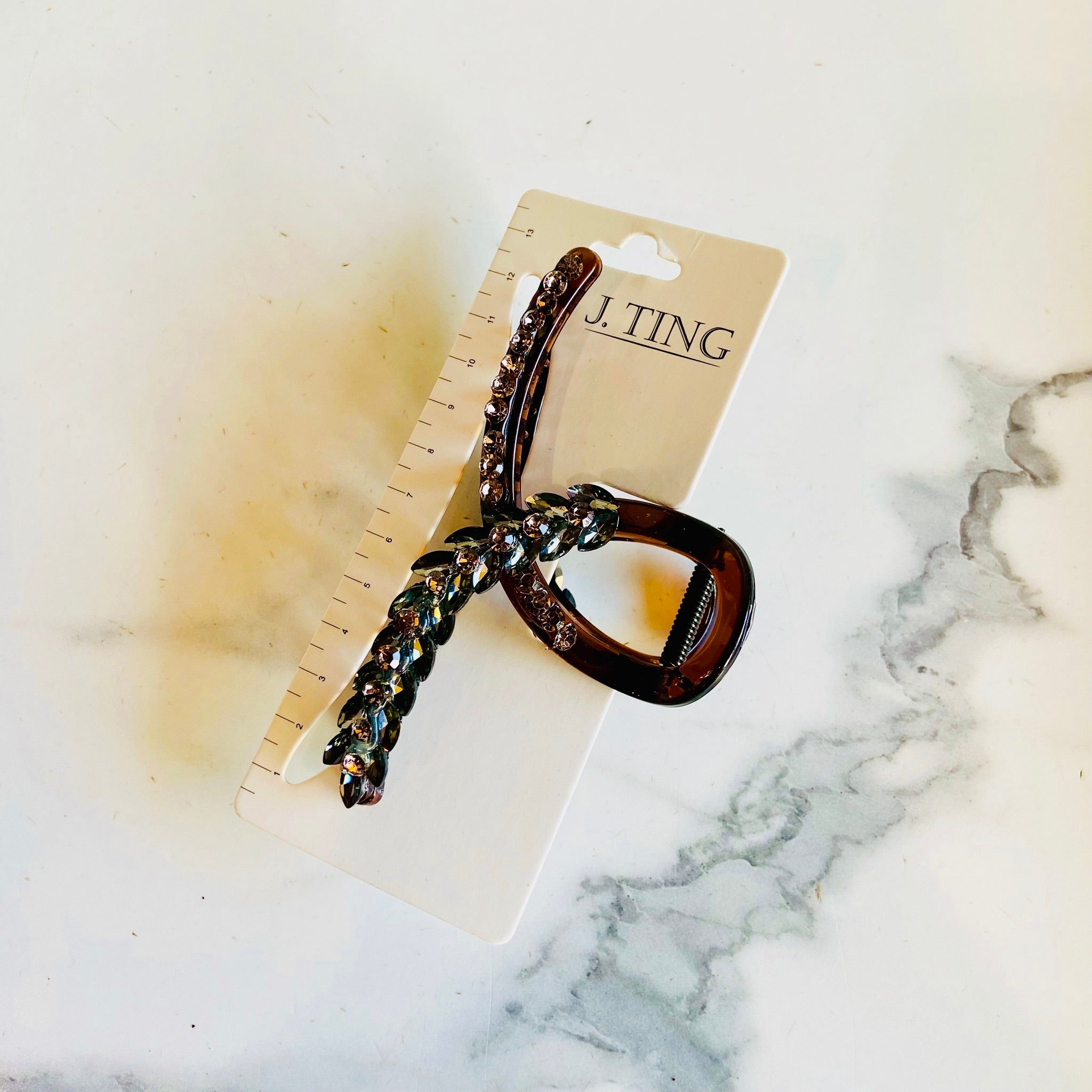 Black Jewelled Leaf Hair Claw
