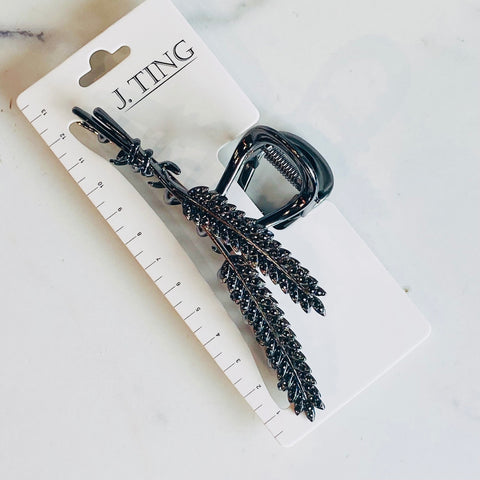Black Leaf Hair Claw