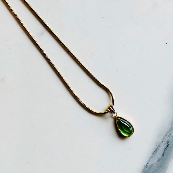 Emerald Glow Necklace