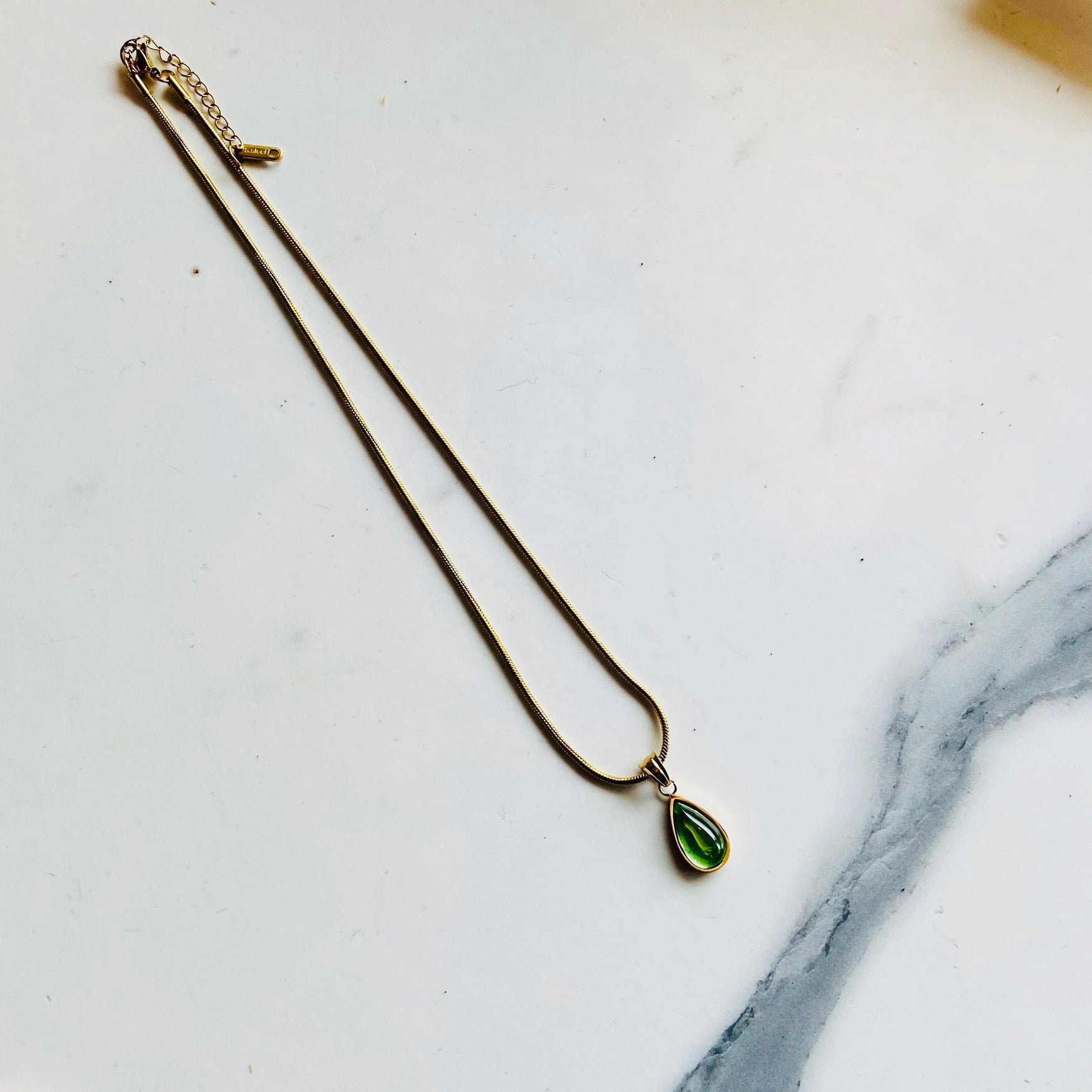 Emerald Glow Necklace