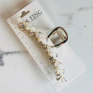 Pearly Bow Hair Claw