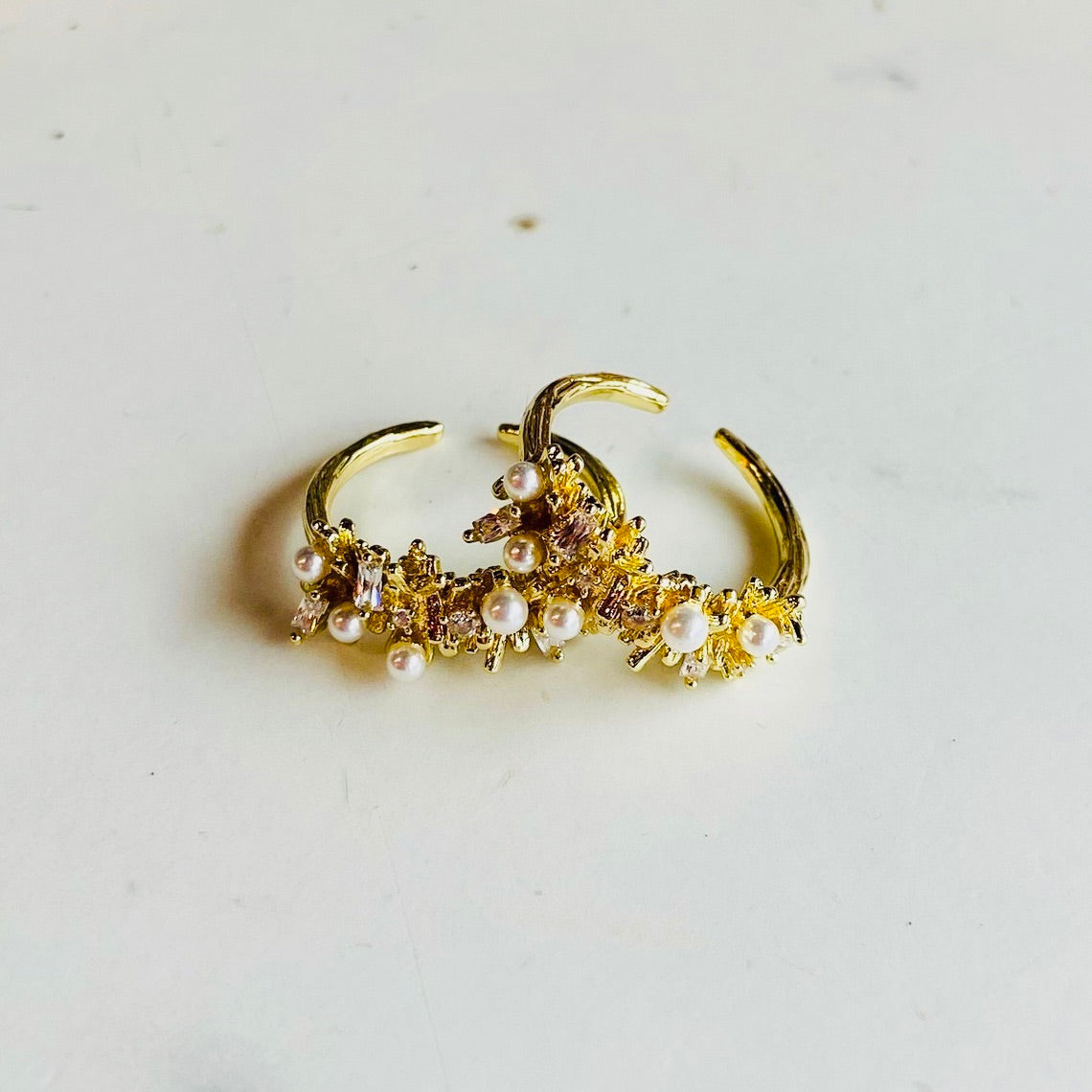 Pearl Cluster Ring