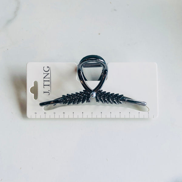Pearl Leaf Black Hair Claw