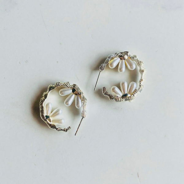 Pearly Petal Chromatic Earrings