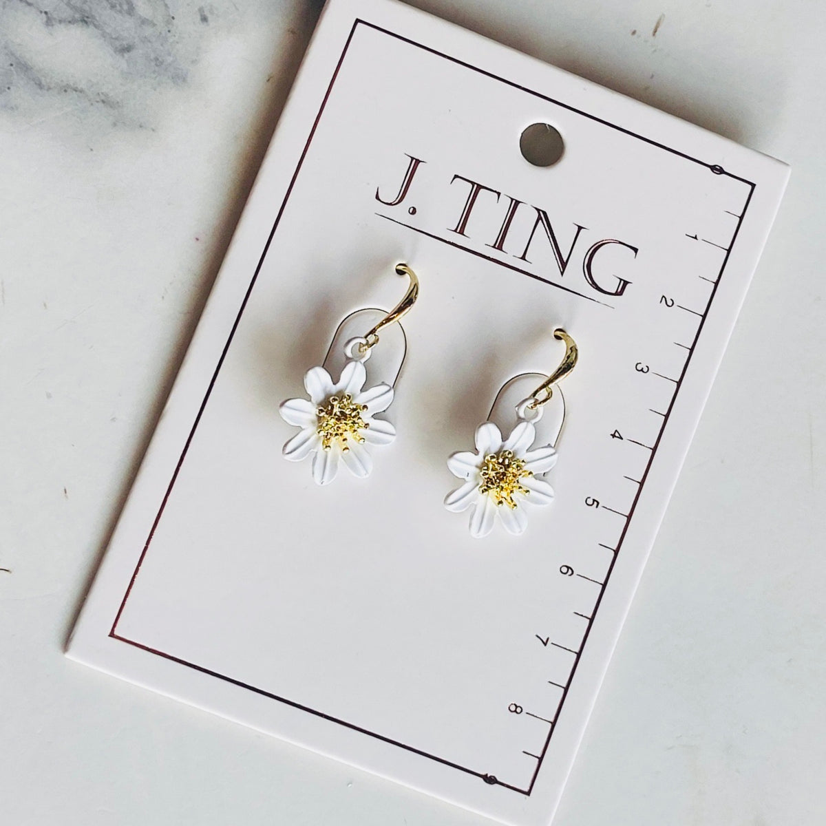 Petite Daisy Earrings