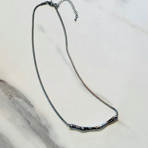 Slinky Chain Choker