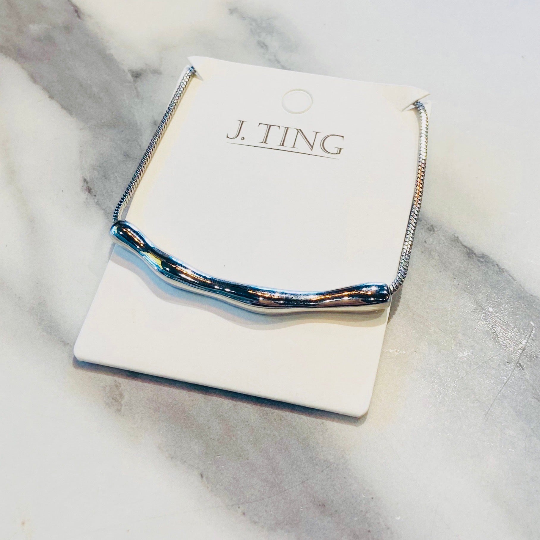 Slinky Chain Choker