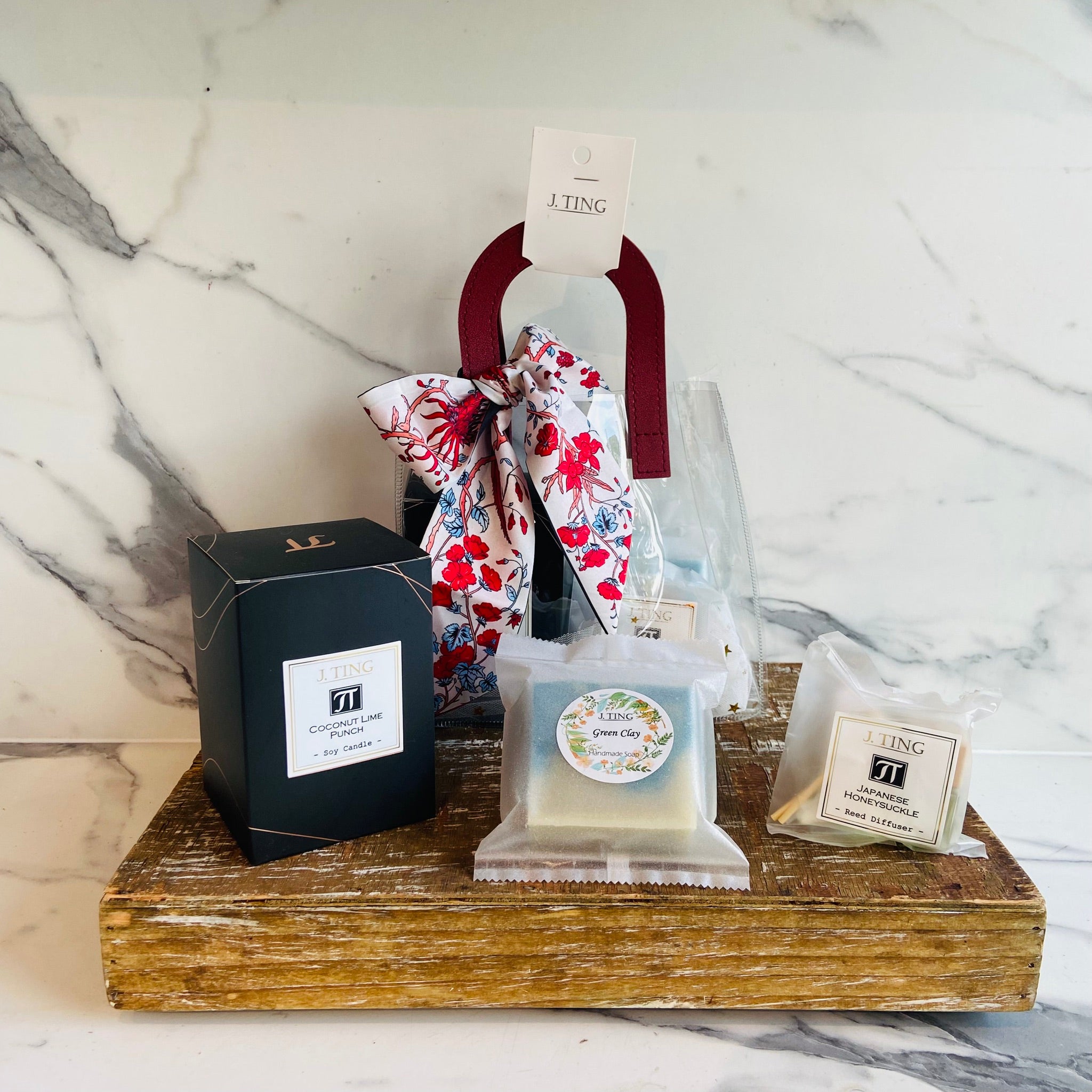 Small Flower Ribbon Gift Hamper