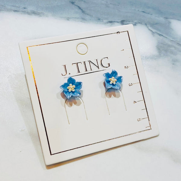 Baby Blue Balloon Flower Earrings