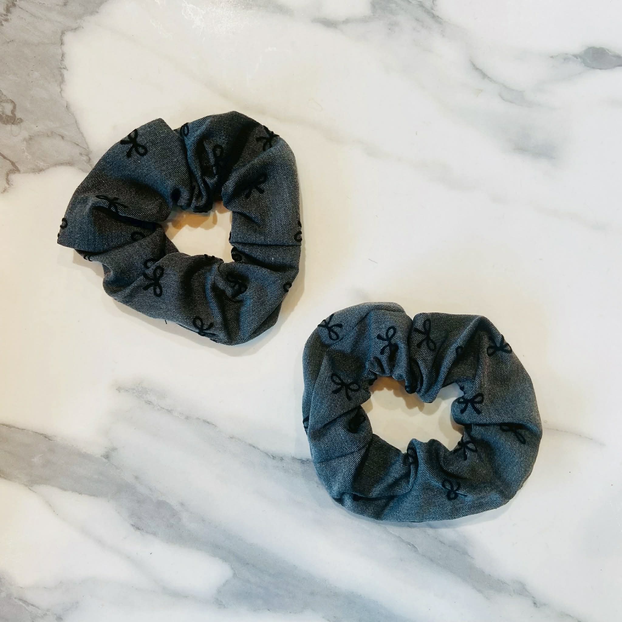 Gray And Black Cute Bow Scrunchie