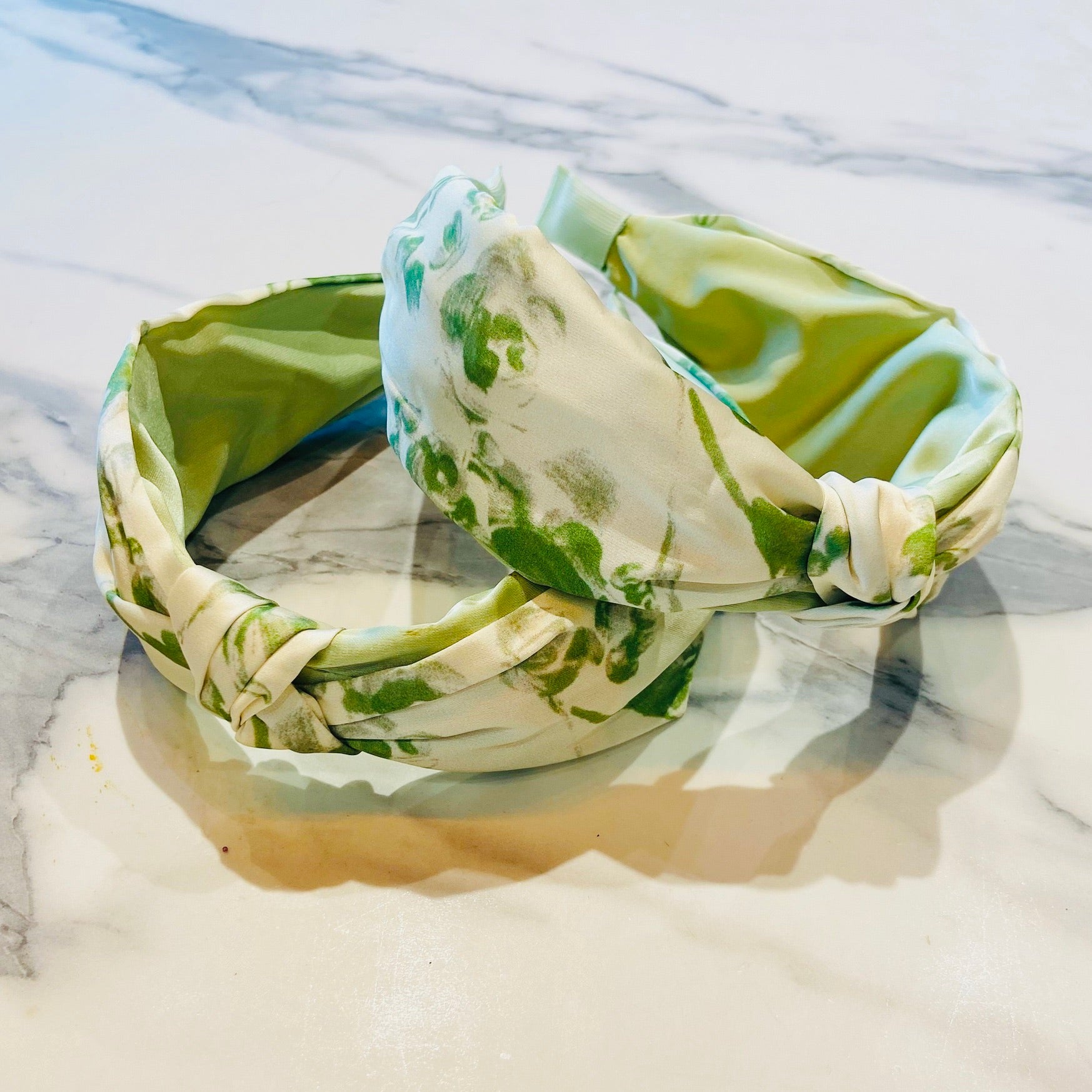Green and White Floral Knot Headband