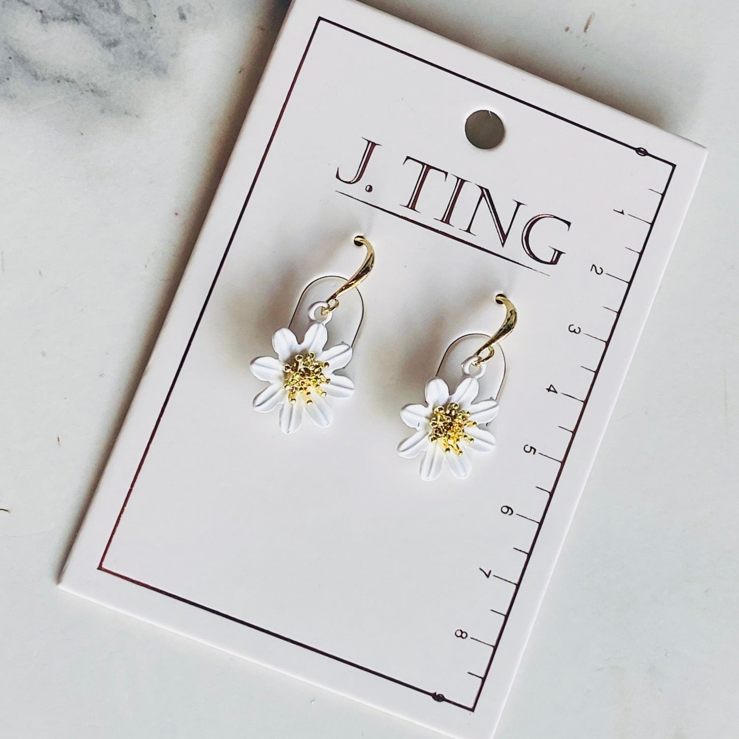 Petite Daisy Earrings