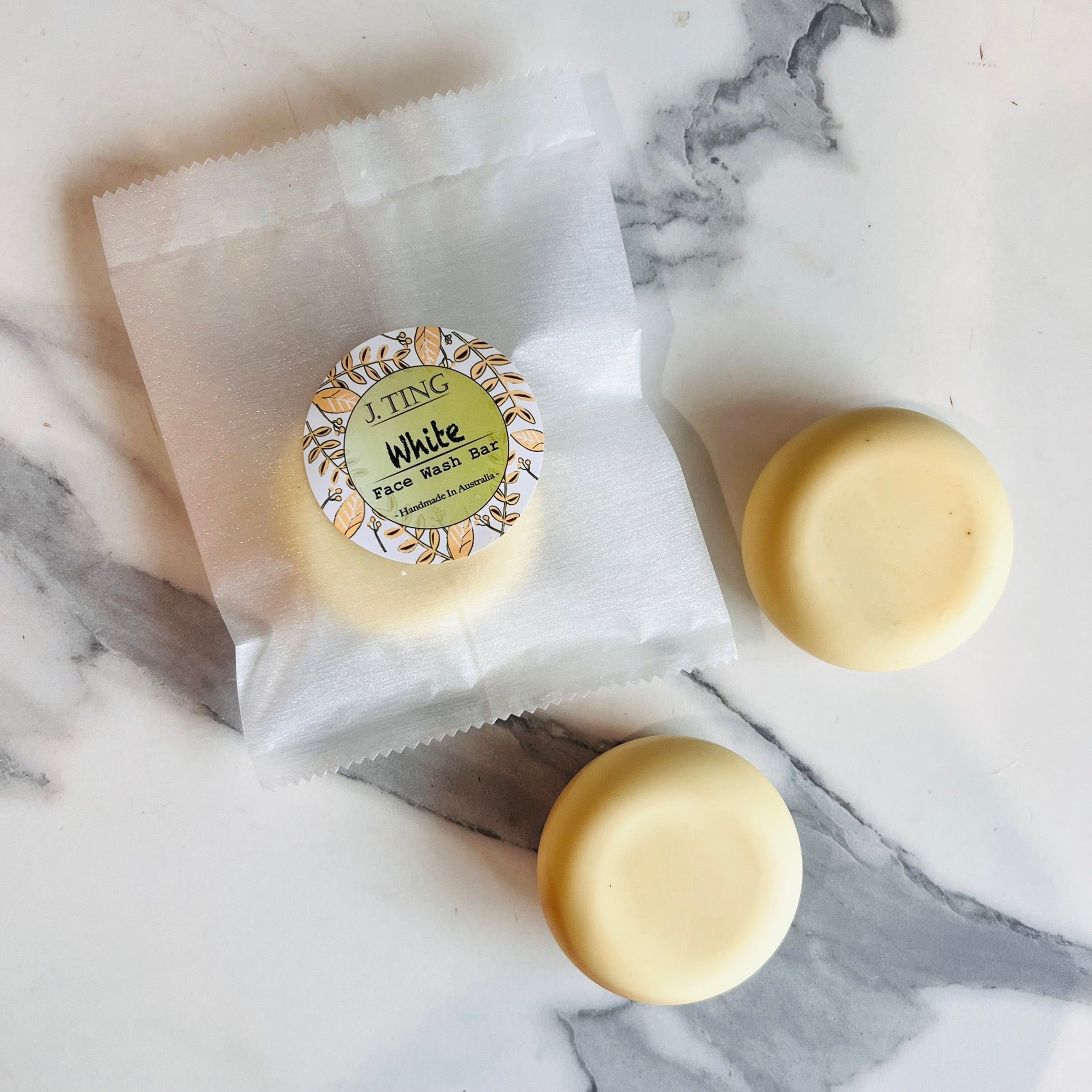 White Face Wash Bar